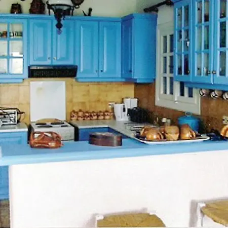 2 Bedrooms House At 400 M Away From The Beach With Sea View Enclosed Garden And Wifi * Evretí